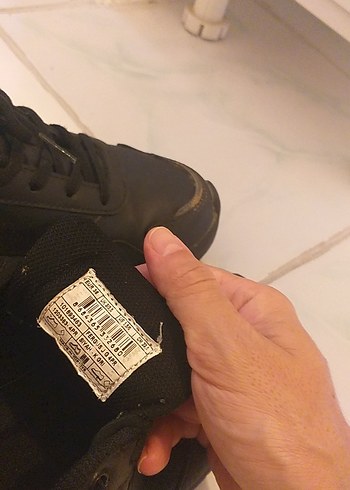 36 Beden Erkek Çocuk Siyah Bağcıklı Spor Ayakkabı