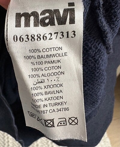 m Beden Mavi triko