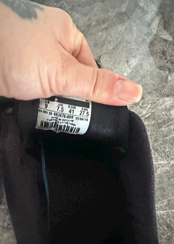 Nike Erkek Siyah Spor Ayakkabı Bağcıkları