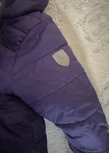 Mor Kapüşonlu Bebek Tulumu - Görsel 3