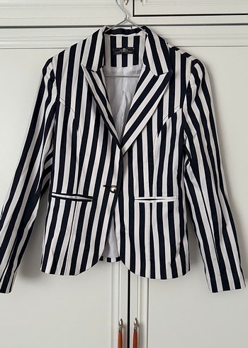Düğmeli Çizgili Kadın Blazer Ceket - Görsel 3