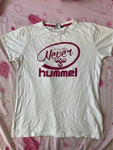 hummel tshirt