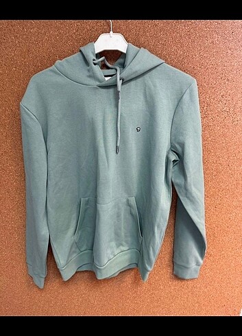 Kapşonlu sweatshirt 