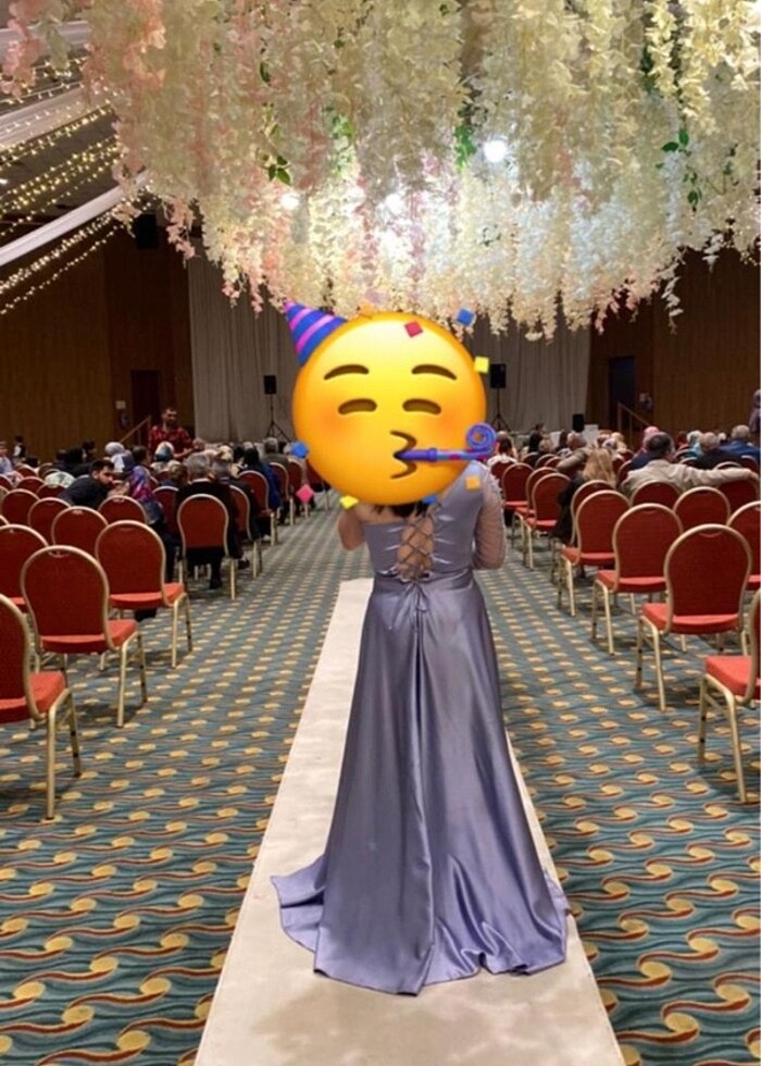 Özel tasarım saten lila elbise - Görsel 3