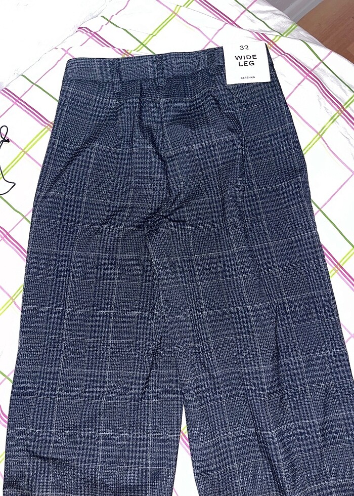 Bershka marka pantolon - Görsel 4