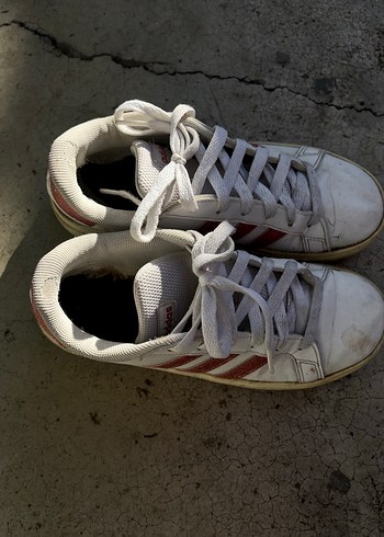 Adidas Beyaz Kadın Spor Ayakkabı - Görsel 3