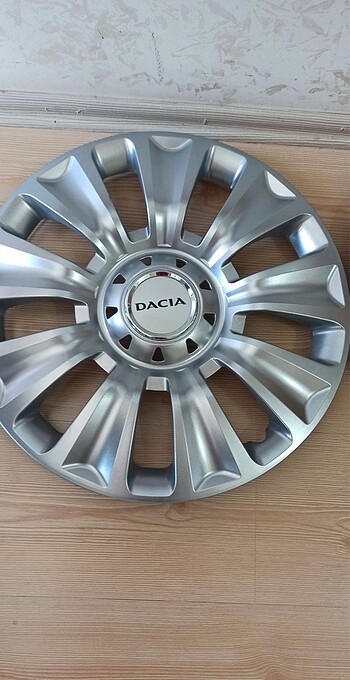 16 ? Dacia Jant kapakları