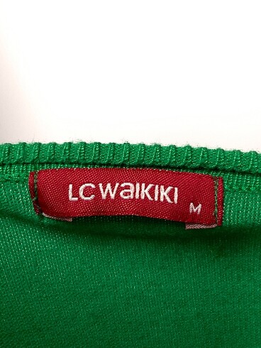 m Beden çeşitli Renk LC Waikiki Hırka %70 İndirimli.