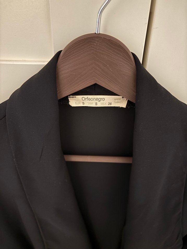 Şifon Kemerli Siyah Midi Ceket - Görsel 3