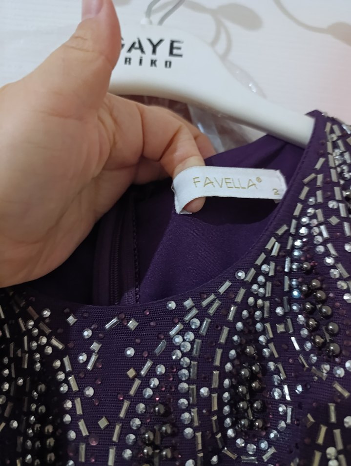 Boncuk İşlemeli Uzun Kollu Mor Abiye Elbise - Görsel 4