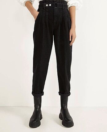 Sıfırdan farksız bershka pantalon