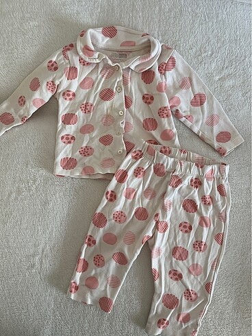 Pijama takımı 12 ay hellobaby