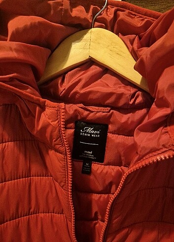 Mavi mont - Görsel 2