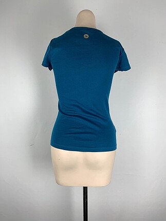 Mango Mango T-shirt %70 İndirimli.
