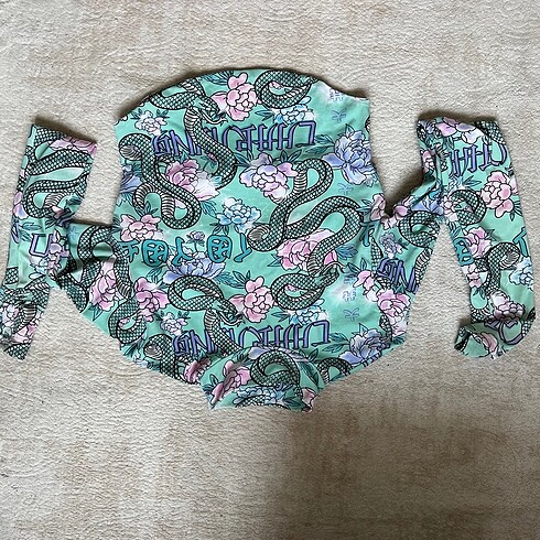 Bershka Bershka M beden crop