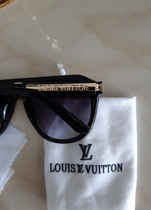 Louis Vuitton LOUIS VUİTTON GÜNEŞ GÖZLÜĞÜ 