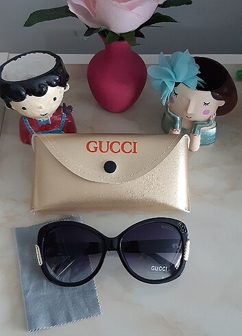 GUCCİ GÜNEŞ GÖZLÜĞÜ 