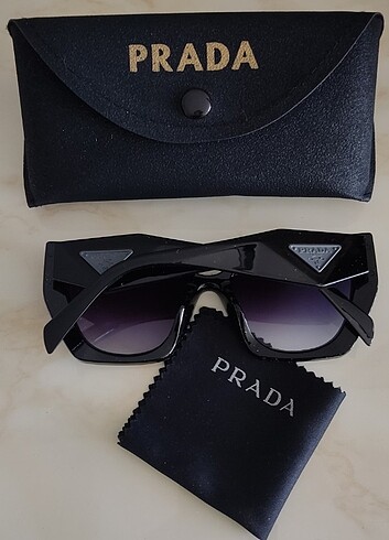 Prada PRADA 