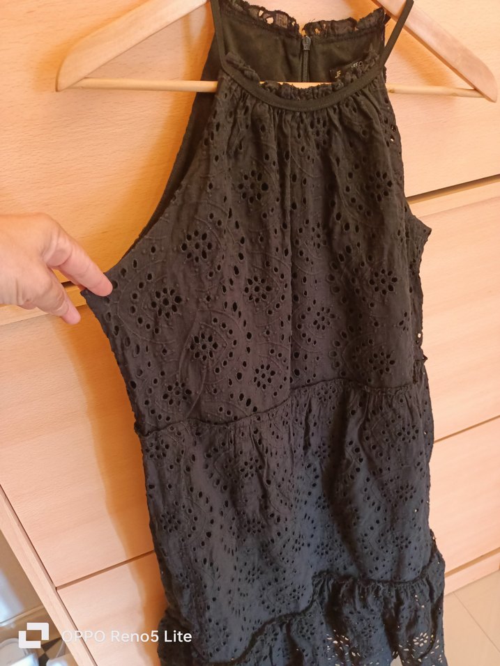 Nakışlı Fırfırlı Siyah Midi elbise - Görsel 3