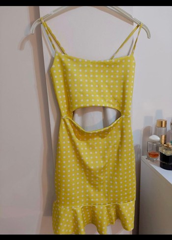 Sarı Puantiyeli elbise - Görsel 2