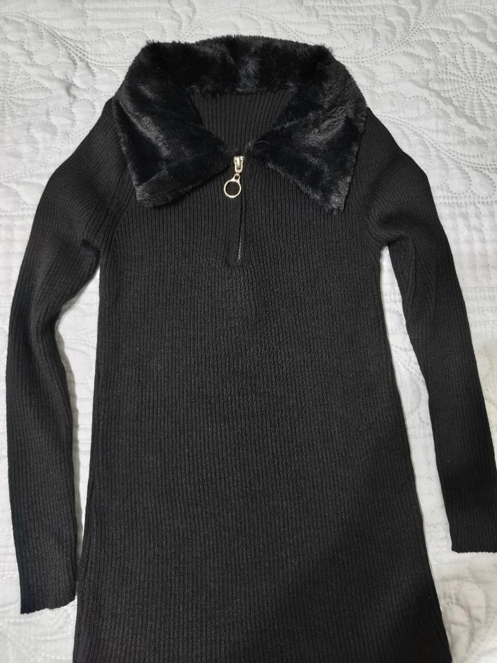 Siyah Kürklü V Yaka Kazak - Görsel 4