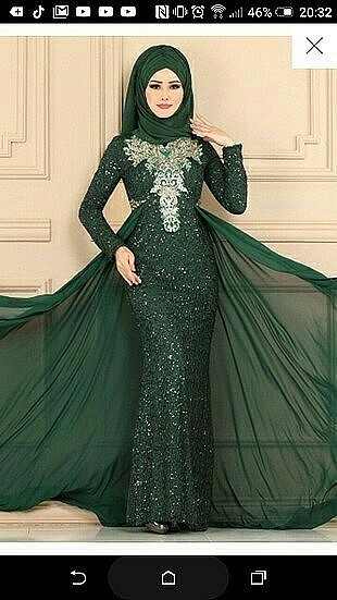 zümrüt yeşili rengi moda selvimde aldim 1kere kızımın düğününde 