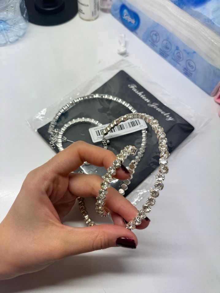 Gümüş Takı Seti Parlak Payetli Midi Halka Küpe - Görsel 2