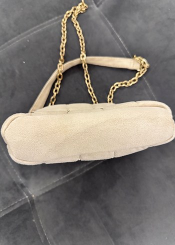 Bershka Zincir Detaylı Bej Süet Kadın Çanta - Görsel 5