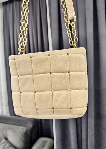 Bershka Zincir Detaylı Bej Süet Kadın Çanta - Görsel 2