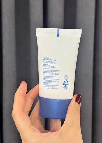 Beden Renk İsntree Hyaluronik Asit SPF 50 Doğal Güneş Kremi