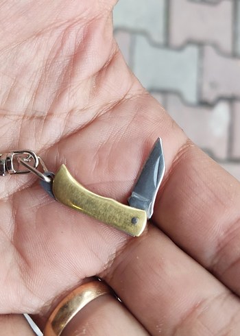 Parlak Altın Renkli Mini Bıçak Anahtarlık - Görsel 6