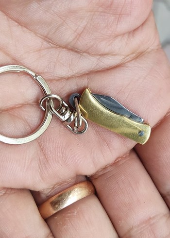 Parlak Altın Renkli Mini Bıçak Anahtarlık - Görsel 5