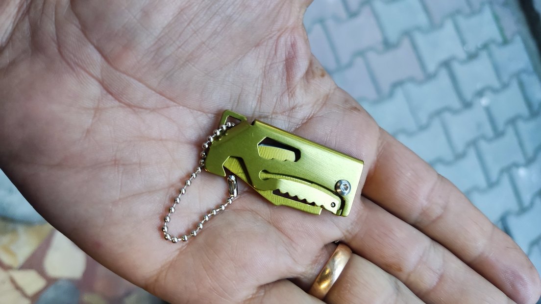 sarı renkli çakı anahtarlık - Görsel 5