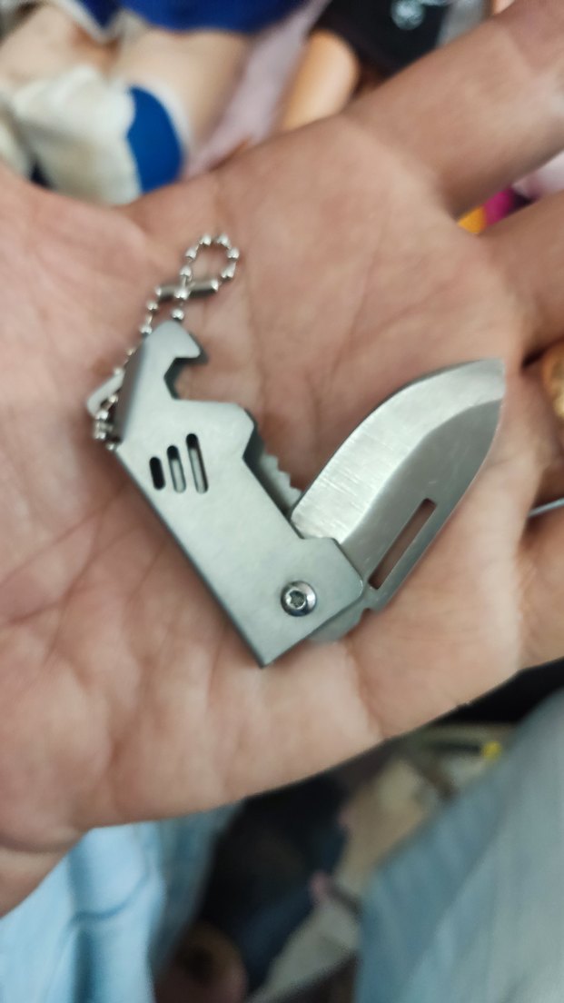 Çok Fonksiyonlu Mini Katlanır Bıçak Anahtarlık - Görsel 2