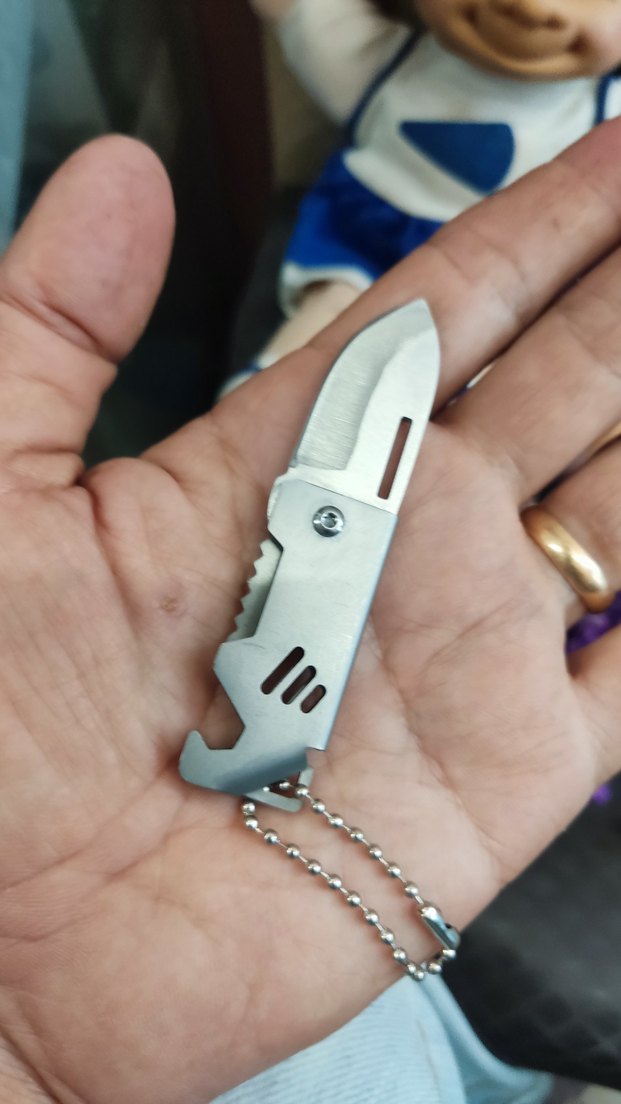 Çok Fonksiyonlu Mini Katlanır Bıçak Anahtarlık - Görsel 4