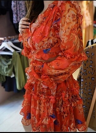 Diğer Kırmızı Sifon Elbise