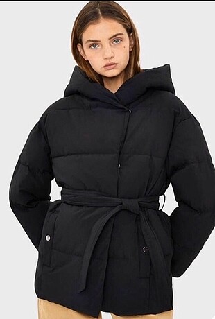 Bershka kemerli mont