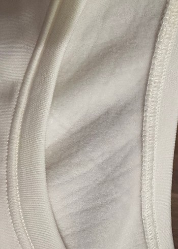 HEATTECH Ultra Warm Crew Neck T-Shirt  krem iclik 
 Uzun Kollu - Görsel 5