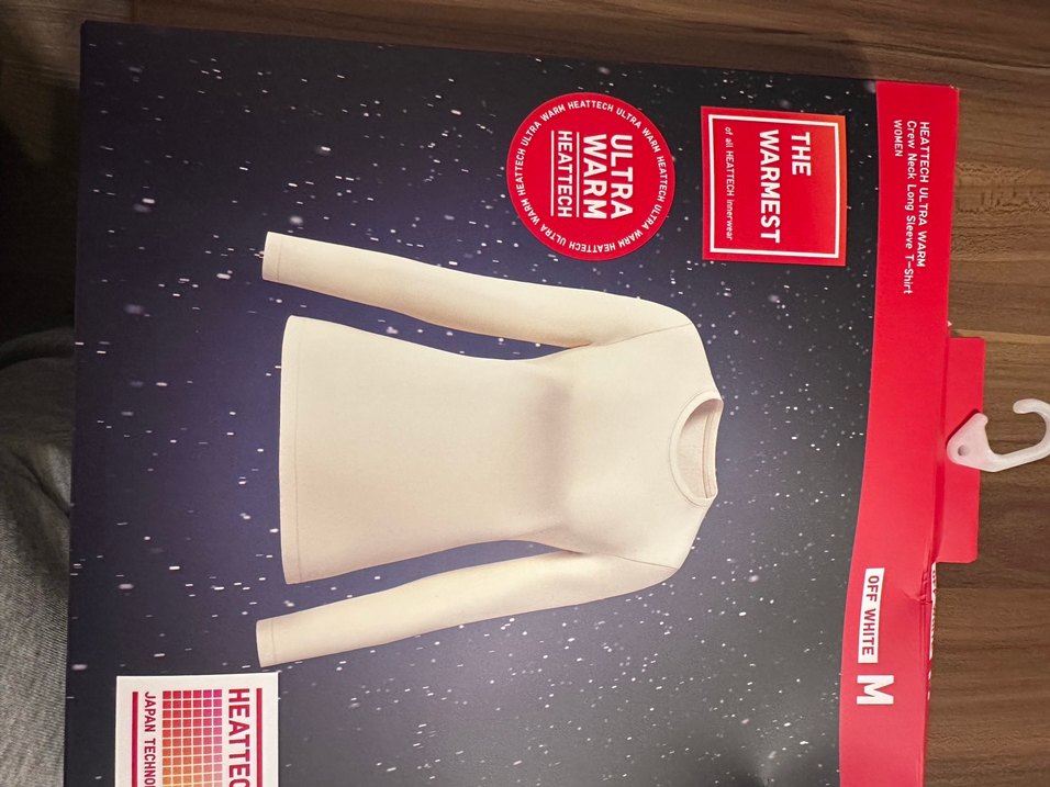 HEATTECH Ultra Warm Crew Neck T-Shirt  krem iclik 
 Uzun Kollu - Görsel 2