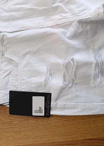 Beyaz Yırtık Detaylı Kadın Jean - Görsel 2