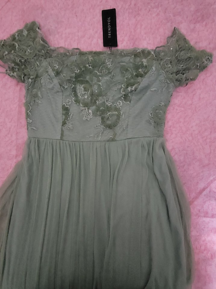 Yeşil Nakışlı Straplez Uzun Abiye Elbise - Görsel 4