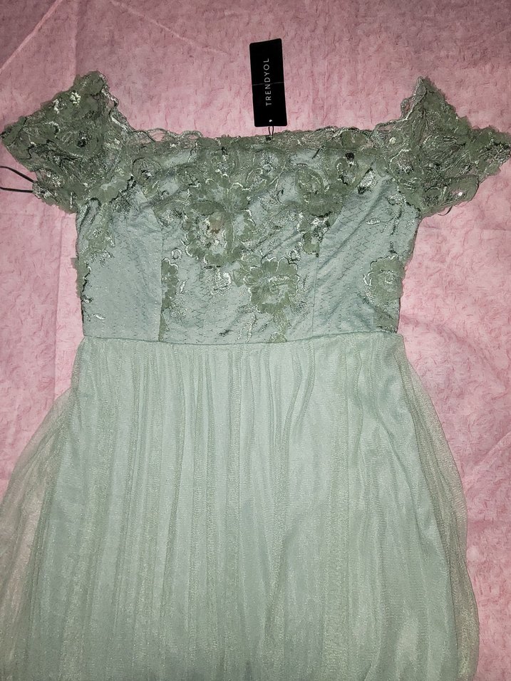 Yeşil Nakışlı Straplez Uzun Abiye Elbise - Görsel 3