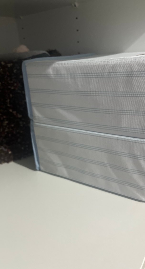 Mavi ve Gri Çekmece Tipi Dolap Düzenleyici - Görsel 3