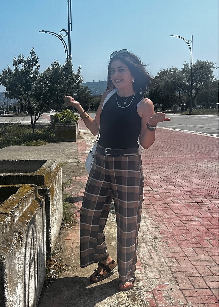 150 tl pantolon - Görsel 2