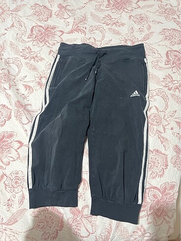 Orijinal Adidas