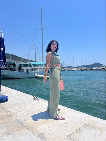 Etiketi üzerinde takım - Görsel 5