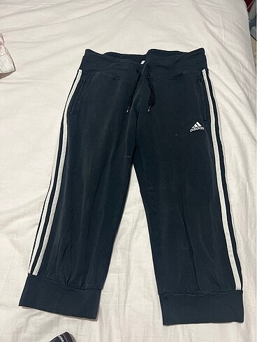 Orijinal Adidas