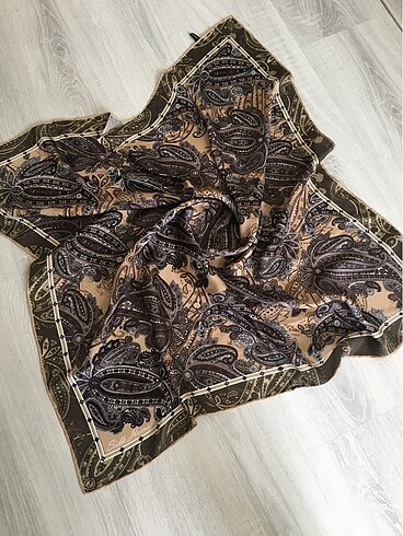 Silk Home Eşarp