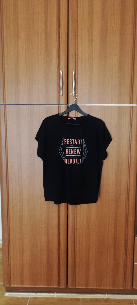 DeFacto Kadın Siyah Baskılı Tişört - Görsel 2