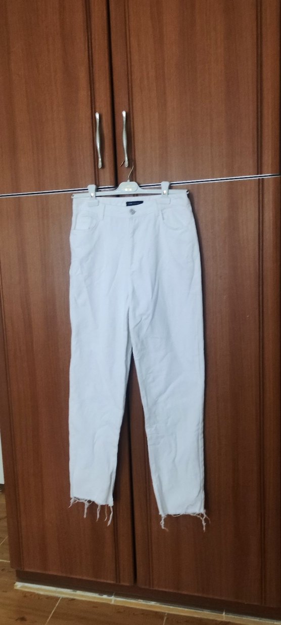 Beyaz Kadın Kot Pantolon - Görsel 4